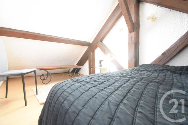 Appartement Duplex &agrave; louer - 2 pi&egrave;ces - 39,92 m2 - Vichy - 03 - AUVERGNE