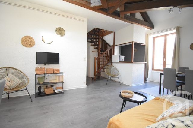 Appartement Duplex &agrave; louer - 2 pi&egrave;ces - 39,92 m2 - Vichy - 03 - AUVERGNE
