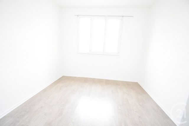 Appartement T4 &agrave; vendre - 4 pi&egrave;ces - 67,30 m2 - Vichy - 03 - AUVERGNE