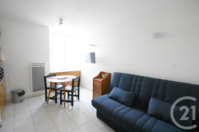 Appartement F1 &agrave; louer - 1 pi&egrave;ce - 18,41 m2 - Vichy - 03 - AUVERGNE