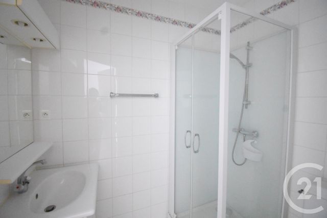 Appartement F1 &agrave; louer - 1 pi&egrave;ce - 18,41 m2 - Vichy - 03 - AUVERGNE