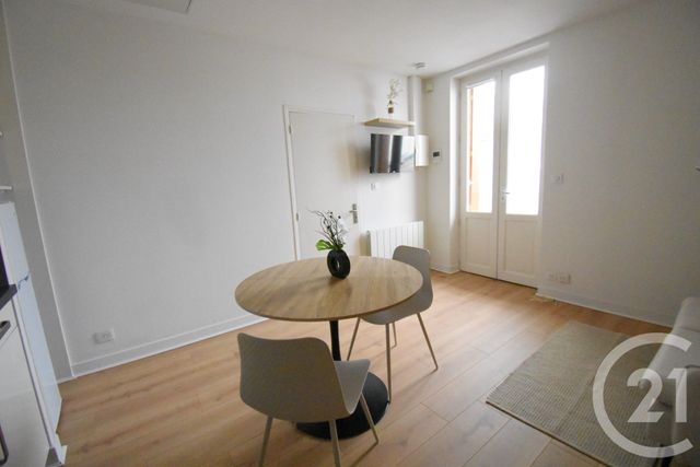 Appartement T2 &agrave; louer - 2 pi&egrave;ces - 26,05 m2 - Vichy - 03 - AUVERGNE