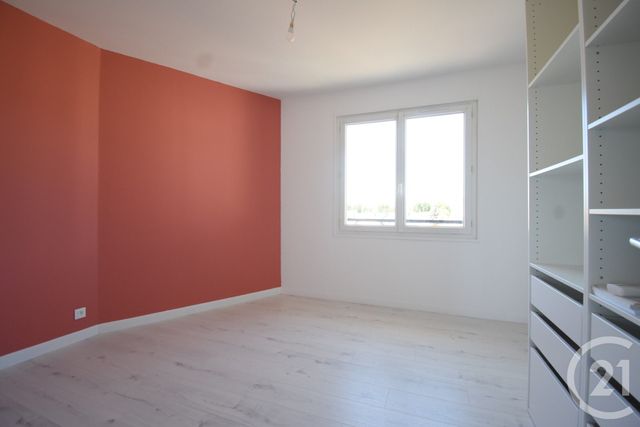 Appartement F3 &agrave; louer - 3 pi&egrave;ces - 68,54 m2 - Vichy - 03 - AUVERGNE