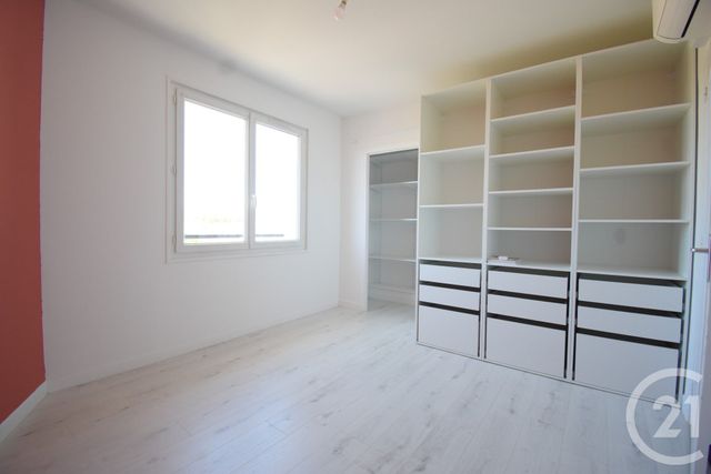 Appartement F3 &agrave; louer - 3 pi&egrave;ces - 68,54 m2 - Vichy - 03 - AUVERGNE