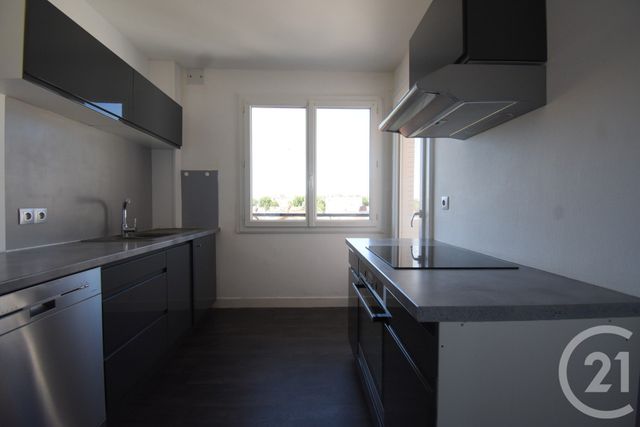 Appartement F3 &agrave; louer - 3 pi&egrave;ces - 68,54 m2 - Vichy - 03 - AUVERGNE