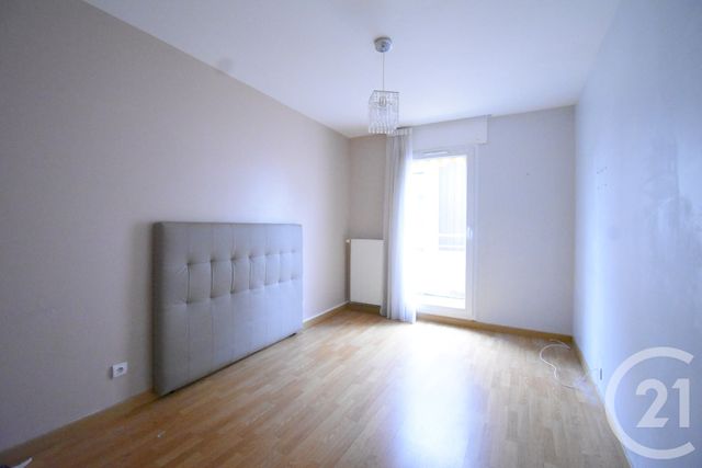 Appartement F3 &agrave; vendre - 3 pi&egrave;ces - 78,17 m2 - Vichy - 03 - AUVERGNE