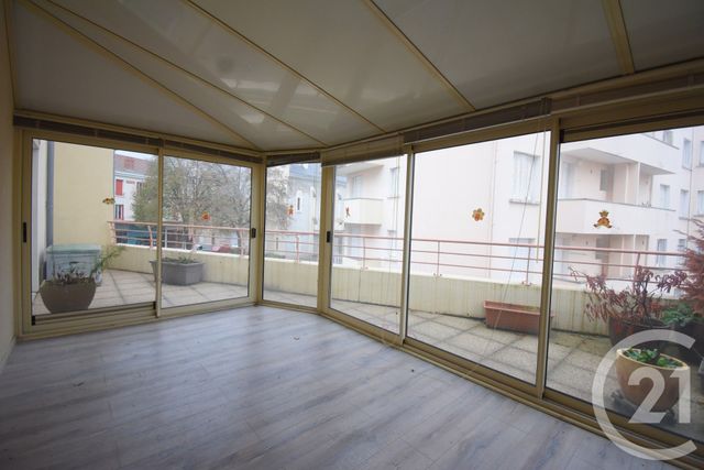 Appartement F3 &agrave; vendre - 3 pi&egrave;ces - 78,17 m2 - Vichy - 03 - AUVERGNE