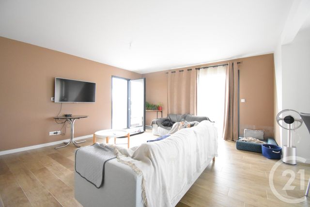 Maison &agrave; vendre - 4 pi&egrave;ces - 114 m2 - St Remy En Rollat - 03 - AUVERGNE