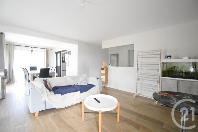 Maison &agrave; vendre - 4 pi&egrave;ces - 114 m2 - St Remy En Rollat - 03 - AUVERGNE