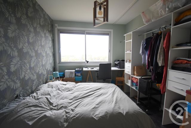 Appartement F3 &agrave; louer - 3 pi&egrave;ces - 69,30 m2 - Vichy - 03 - AUVERGNE