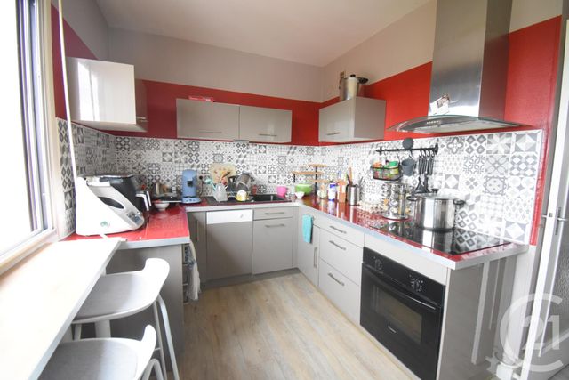 Appartement F3 &agrave; louer - 3 pi&egrave;ces - 69,30 m2 - Vichy - 03 - AUVERGNE