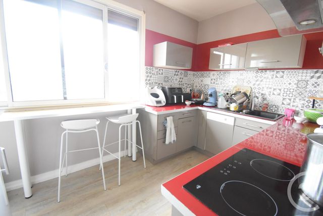 Appartement F3 &agrave; louer - 3 pi&egrave;ces - 69,30 m2 - Vichy - 03 - AUVERGNE