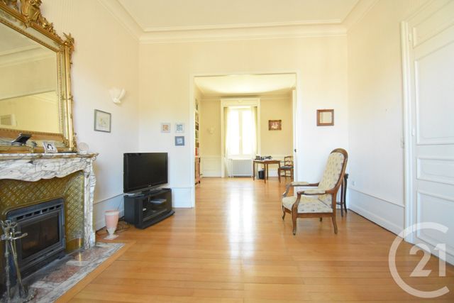 Maison &agrave; vendre - 8 pi&egrave;ces - 234,93 m2 - Vichy - 03 - AUVERGNE