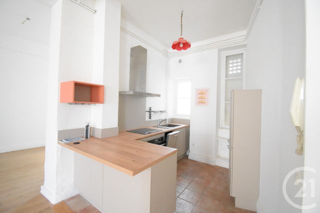 Appartement T3 &agrave; vendre - 3 pi&egrave;ces - 113,11 m2 - Vichy - 03 - AUVERGNE