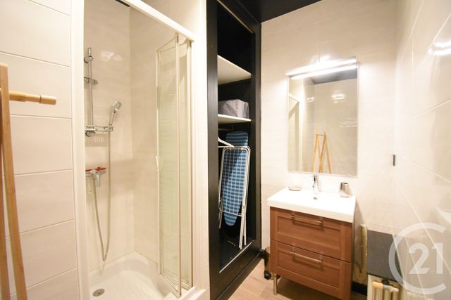 Appartement F2 &agrave; louer - 2 pi&egrave;ces - 37,96 m2 - Vichy - 03 - AUVERGNE