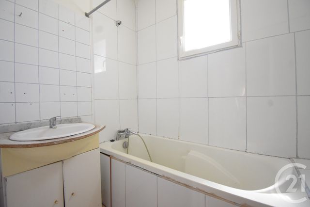 Maison &agrave; vendre - 5 pi&egrave;ces - 82 m2 - Vichy - 03 - AUVERGNE