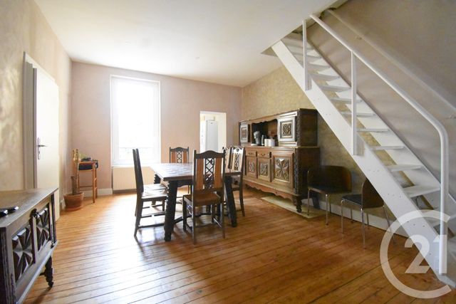 Appartement F3 &agrave; louer - 3 pi&egrave;ces - 104,79 m2 - Vichy - 03 - AUVERGNE