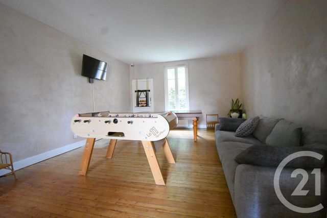 Appartement F3 &agrave; louer - 3 pi&egrave;ces - 104,79 m2 - Vichy - 03 - AUVERGNE