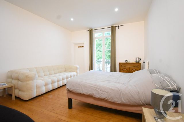 Appartement F3 &agrave; louer - 3 pi&egrave;ces - 104,79 m2 - Vichy - 03 - AUVERGNE