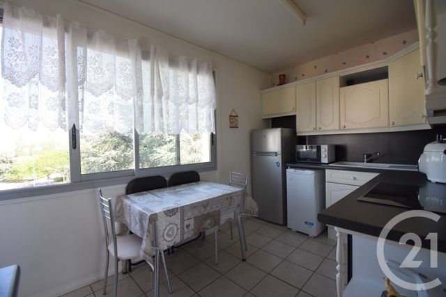 Appartement F3 &agrave; vendre - 3 pi&egrave;ces - 68,03 m2 - Vichy - 03 - AUVERGNE