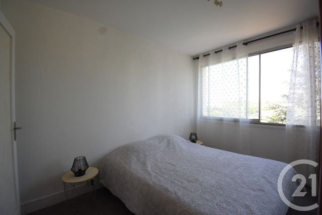 Appartement F3 &agrave; vendre - 3 pi&egrave;ces - 68,03 m2 - Vichy - 03 - AUVERGNE