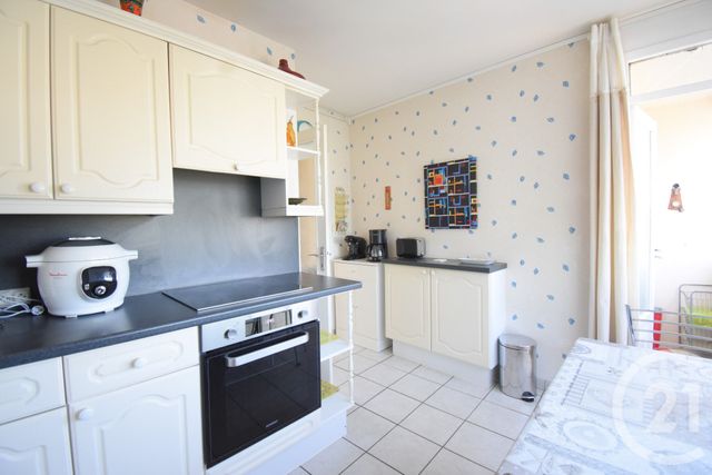 Appartement F3 &agrave; vendre - 3 pi&egrave;ces - 68,03 m2 - Vichy - 03 - AUVERGNE
