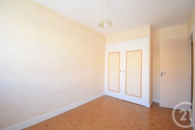 Appartement F2 &agrave; vendre - 2 pi&egrave;ces - 42 m2 - Vichy - 03 - AUVERGNE