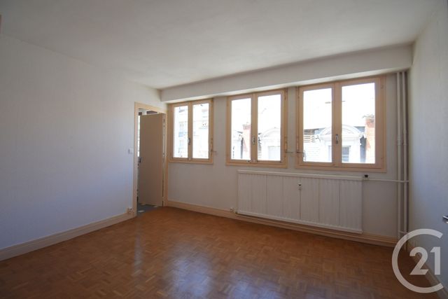 Appartement F2 &agrave; vendre - 2 pi&egrave;ces - 42 m2 - Vichy - 03 - AUVERGNE