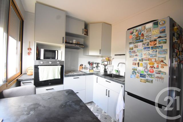 Appartement &agrave; vendre - 3 pi&egrave;ces - 67,15 m2 - Vichy - 03 - AUVERGNE