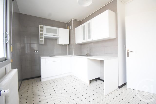 Appartement T3 &agrave; vendre - 3 pi&egrave;ces - 68,85 m2 - Vichy - 03 - AUVERGNE