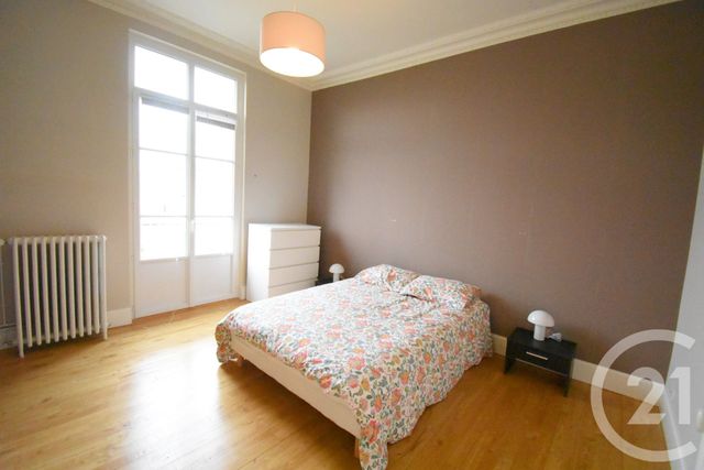 Appartement F2 &agrave; louer - 2 pi&egrave;ces - 63,83 m2 - Vichy - 03 - AUVERGNE