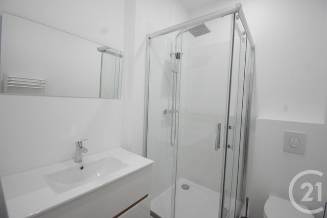 Appartement Studio &agrave; louer - 1 pi&egrave;ce - 17,53 m2 - Vichy - 03 - AUVERGNE