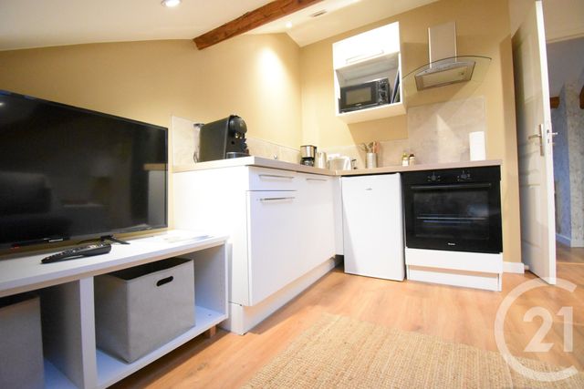 Appartement T2 &agrave; louer - 2 pi&egrave;ces - 11,86 m2 - Vichy - 03 - AUVERGNE