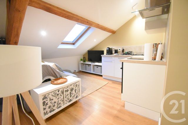 Appartement T2 &agrave; louer - 2 pi&egrave;ces - 11,86 m2 - Vichy - 03 - AUVERGNE