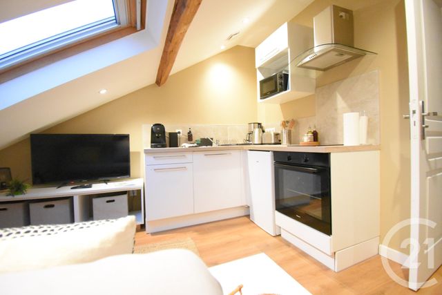 Appartement T2 &agrave; louer - 2 pi&egrave;ces - 11,86 m2 - Vichy - 03 - AUVERGNE