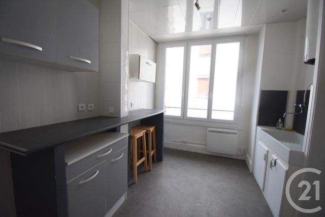 Appartement T2 &agrave; louer - 2 pi&egrave;ces - 42,98 m2 - Vichy - 03 - AUVERGNE