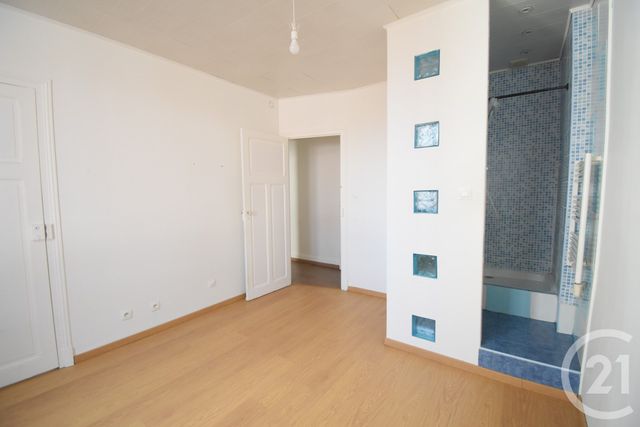 Appartement T2 &agrave; louer - 2 pi&egrave;ces - 42,98 m2 - Vichy - 03 - AUVERGNE