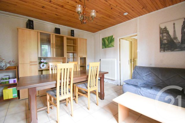 maison - CUSSET - 03