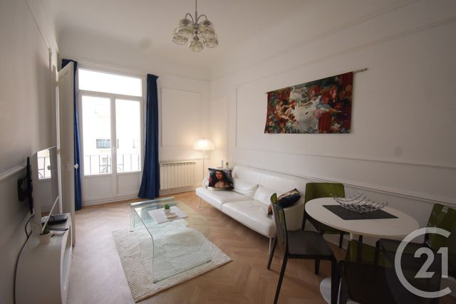 Appartement F2 &agrave; louer - 2 pi&egrave;ces - 43,42 m2 - Vichy - 03 - AUVERGNE