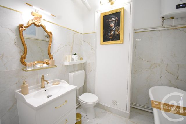 Appartement F2 &agrave; louer - 2 pi&egrave;ces - 43,42 m2 - Vichy - 03 - AUVERGNE