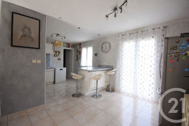 Maison &agrave; vendre - 5 pi&egrave;ces - 104,57 m2 - Creuzier Le Vieux - 03 - AUVERGNE