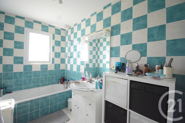 Maison &agrave; vendre - 5 pi&egrave;ces - 104,57 m2 - Creuzier Le Vieux - 03 - AUVERGNE