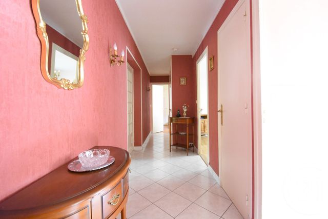 Appartement T3 &agrave; vendre - 3 pi&egrave;ces - 73,10 m2 - Vichy - 03 - AUVERGNE