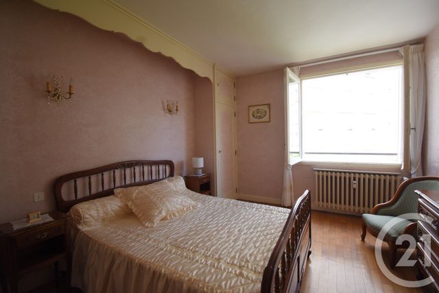 Appartement T3 &agrave; vendre - 3 pi&egrave;ces - 73,10 m2 - Vichy - 03 - AUVERGNE