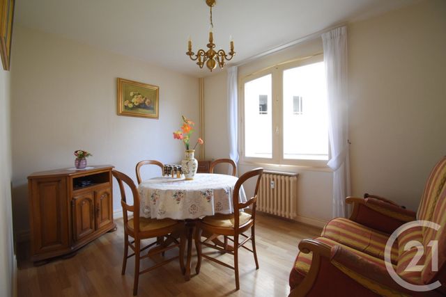Appartement T3 &agrave; vendre - 3 pi&egrave;ces - 73,10 m2 - Vichy - 03 - AUVERGNE