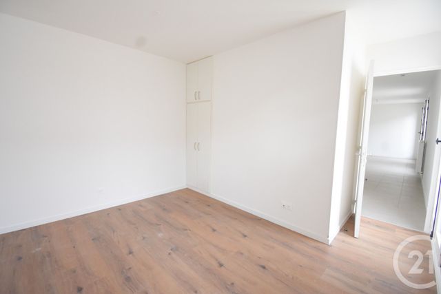 Appartement F2 &agrave; louer - 2 pi&egrave;ces - 47,30 m2 - Vichy - 03 - AUVERGNE