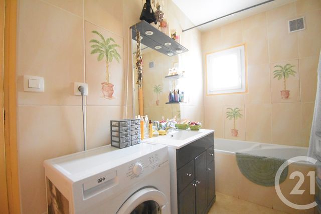 Appartement T2 &agrave; vendre - 2 pi&egrave;ces - 55,03 m2 - Vichy - 03 - AUVERGNE
