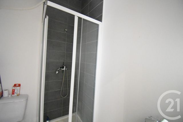 Appartement F2 &agrave; louer - 2 pi&egrave;ces - 26,06 m2 - Vichy - 03 - AUVERGNE