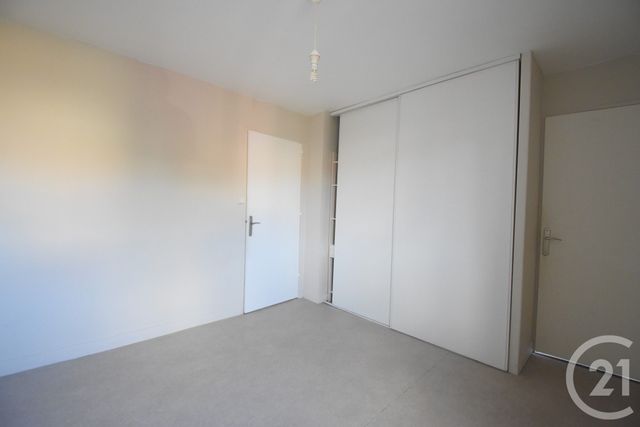 Appartement F3 &agrave; vendre - 3 pi&egrave;ces - 58,14 m2 - Cusset - 03 - AUVERGNE