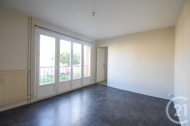 appartement - CUSSET - 03